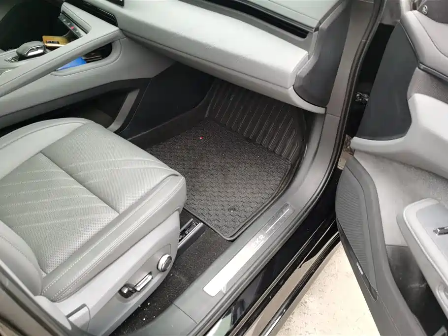 ZEEKR EXTREME KRYPTON 001