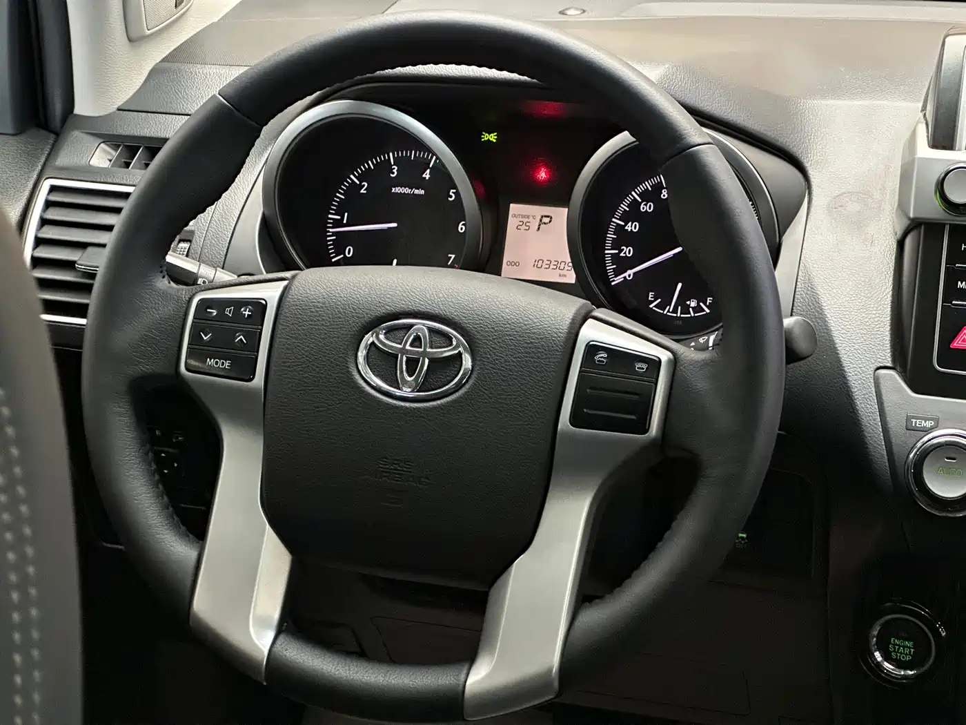 Toyota Prado 2016 2.7L Auto Luxury Edition фото 12
