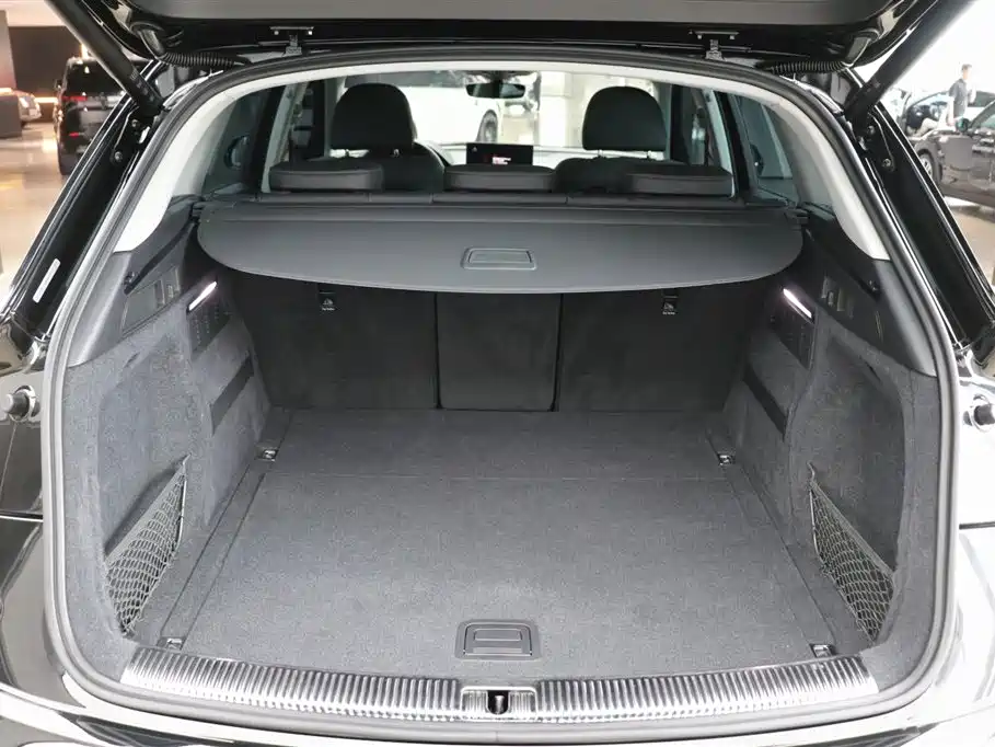 Audi Q5L 2022 45T Luxury Dynamic фото 31