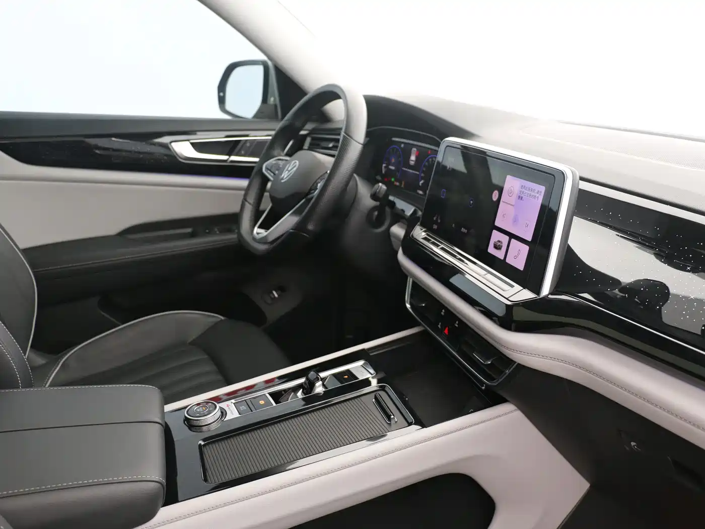 Volkswagen Teramont 2021 530 V6 AWD Prestige Luxury Edition фото 13