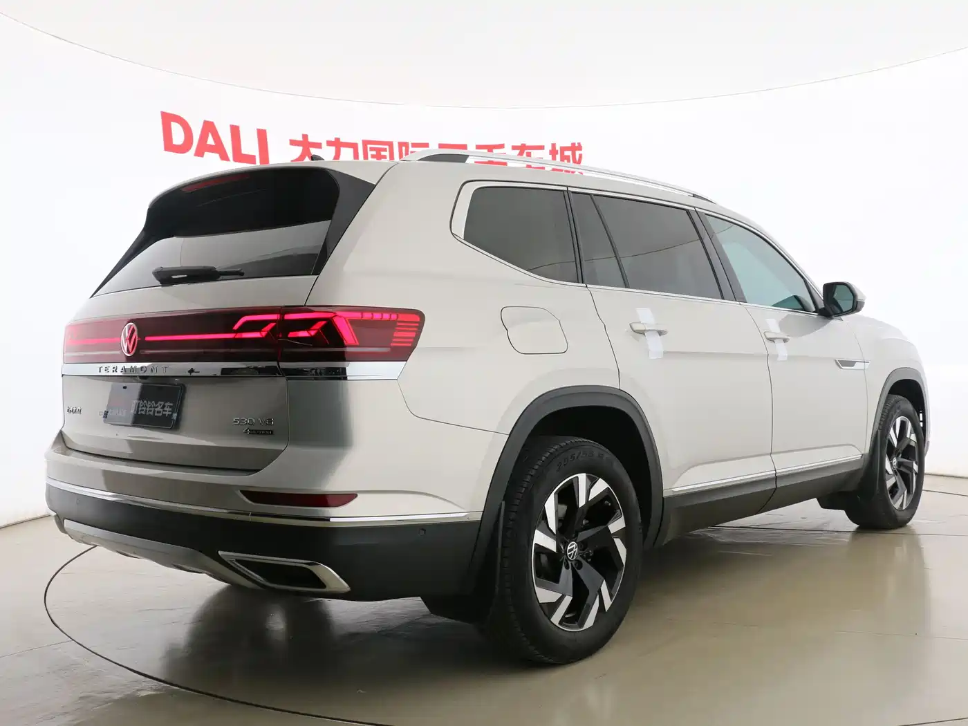 Volkswagen Teramont 2021 530 V6 AWD Prestige Luxury Edition фото 14