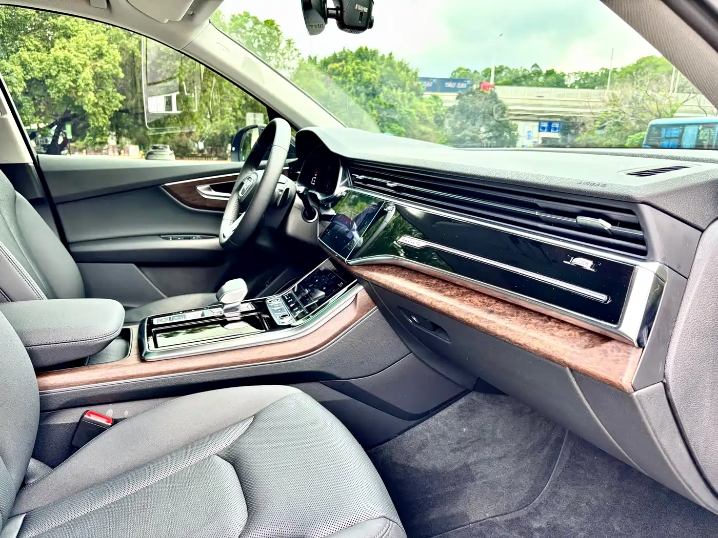 Audi Q7 2022 55 TFSI quattro S line Sport фото 10