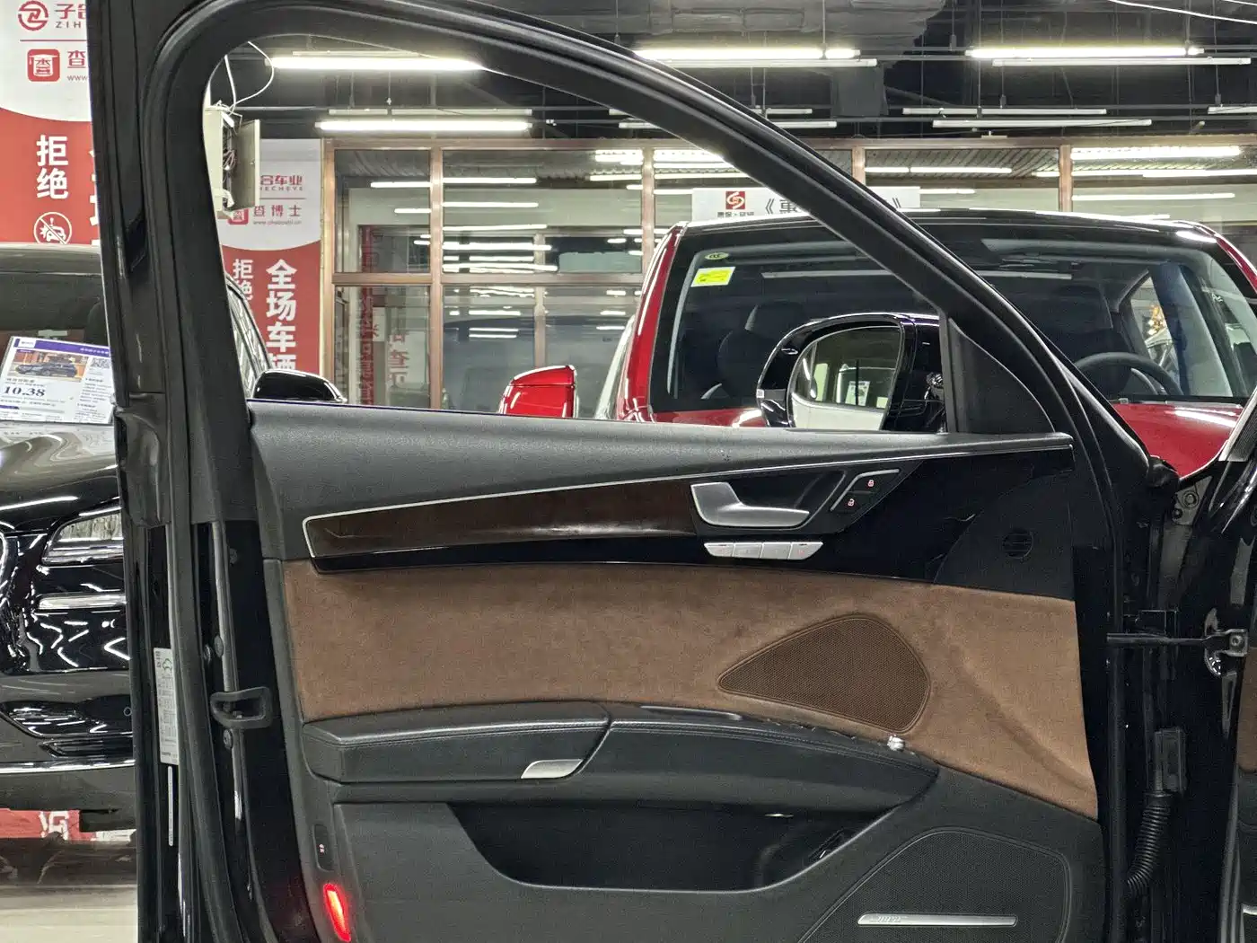 Audi A8 2016 A8L 45 TFSI quattro Luxury фото 32