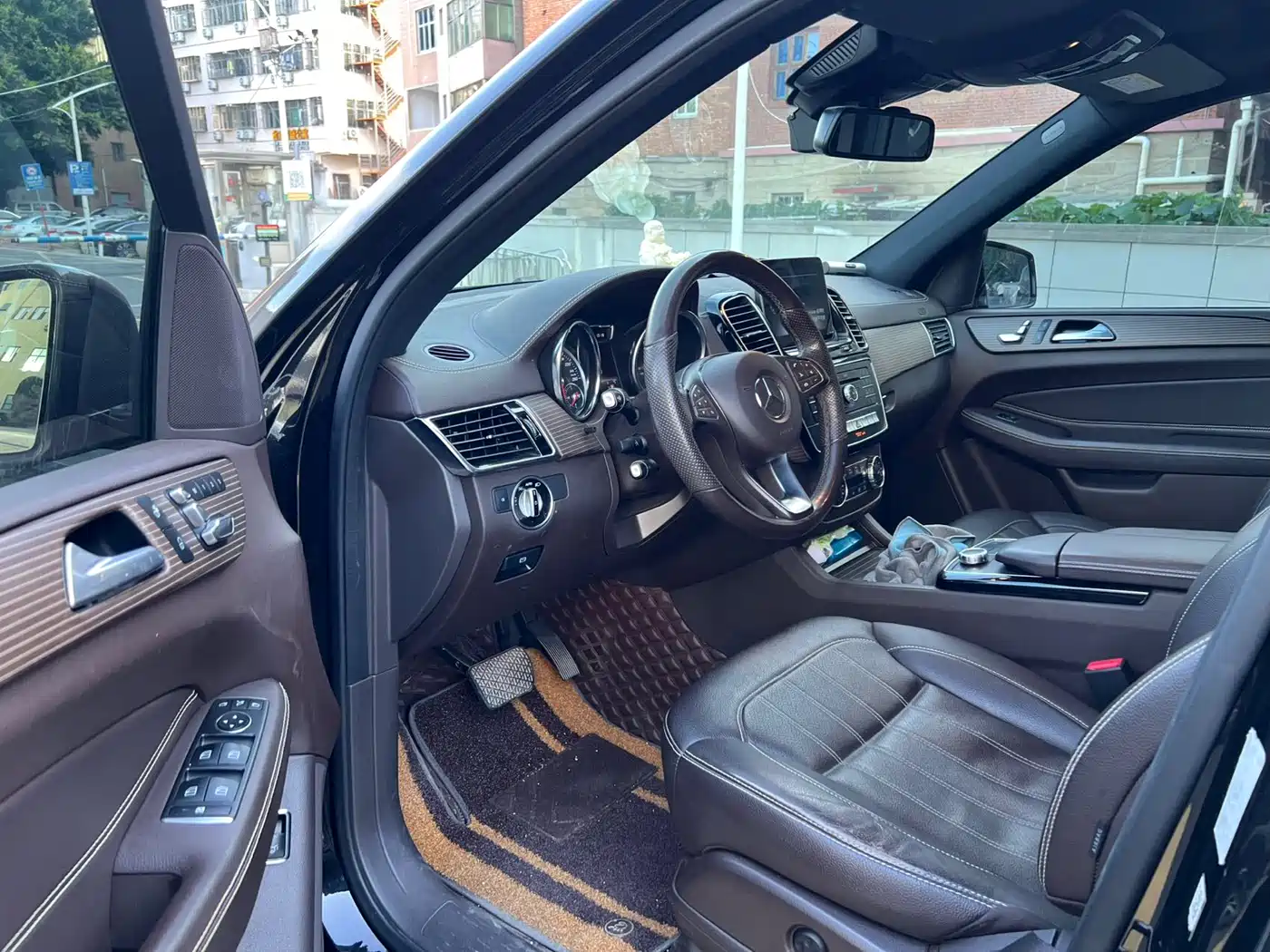 Mercedes-Benz GLE 2017 GLE 400 4MATIC фото 4
