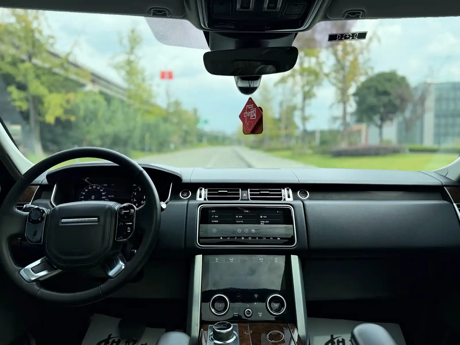 Фото 7 - Land Rover Range Rover
