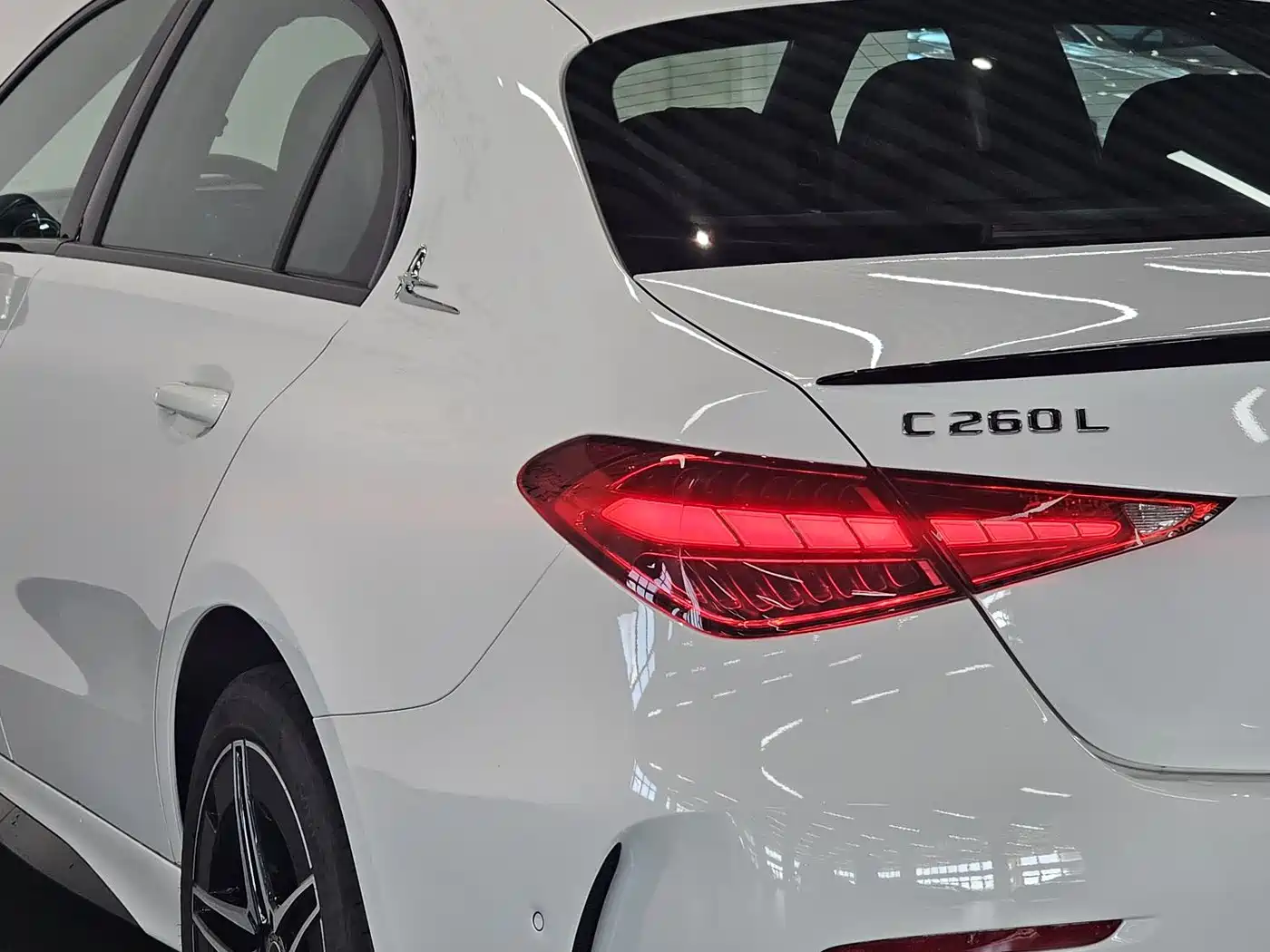 Mercedes-Benz C-Class 2025 C 260 L Night Sport Edition фото 4
