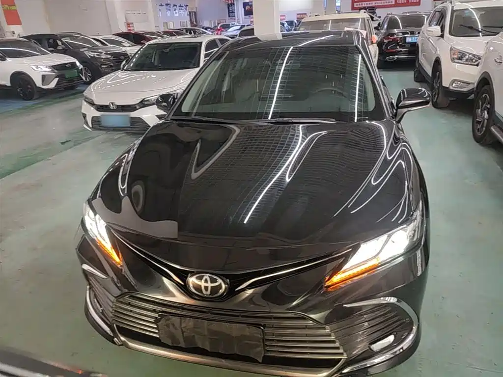 Toyota Camry 2021 2.0G Luxury Edition фото 3