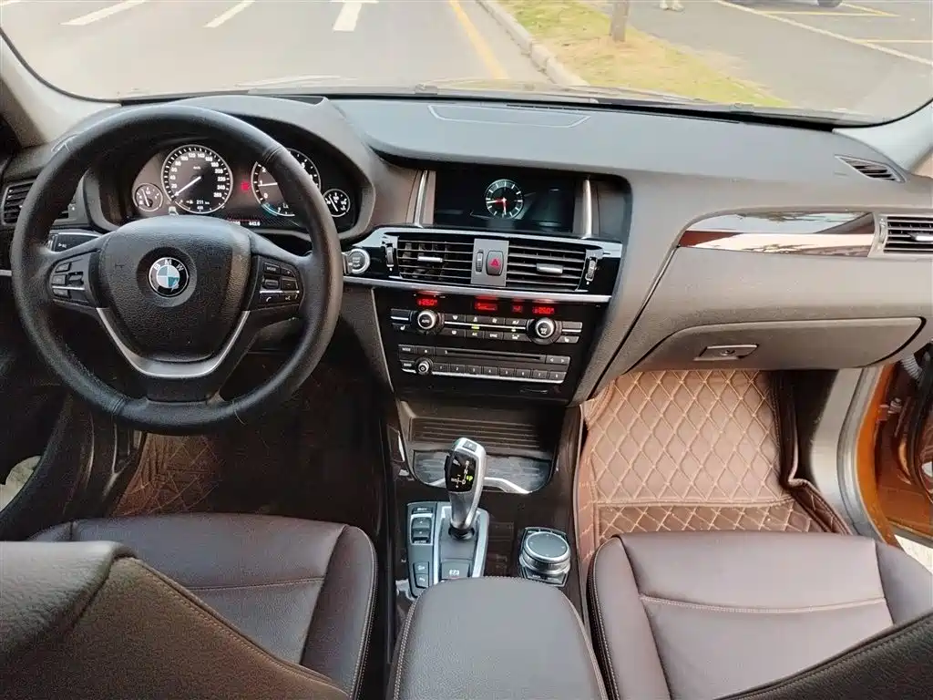 BMW X3 (Import) 2014 xDrive20i X Design Package фото 13