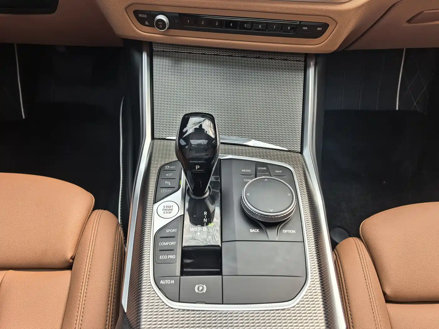 BMW 3 Series 2020 330Li xDrive M Sport Black Night Edition фото 12
