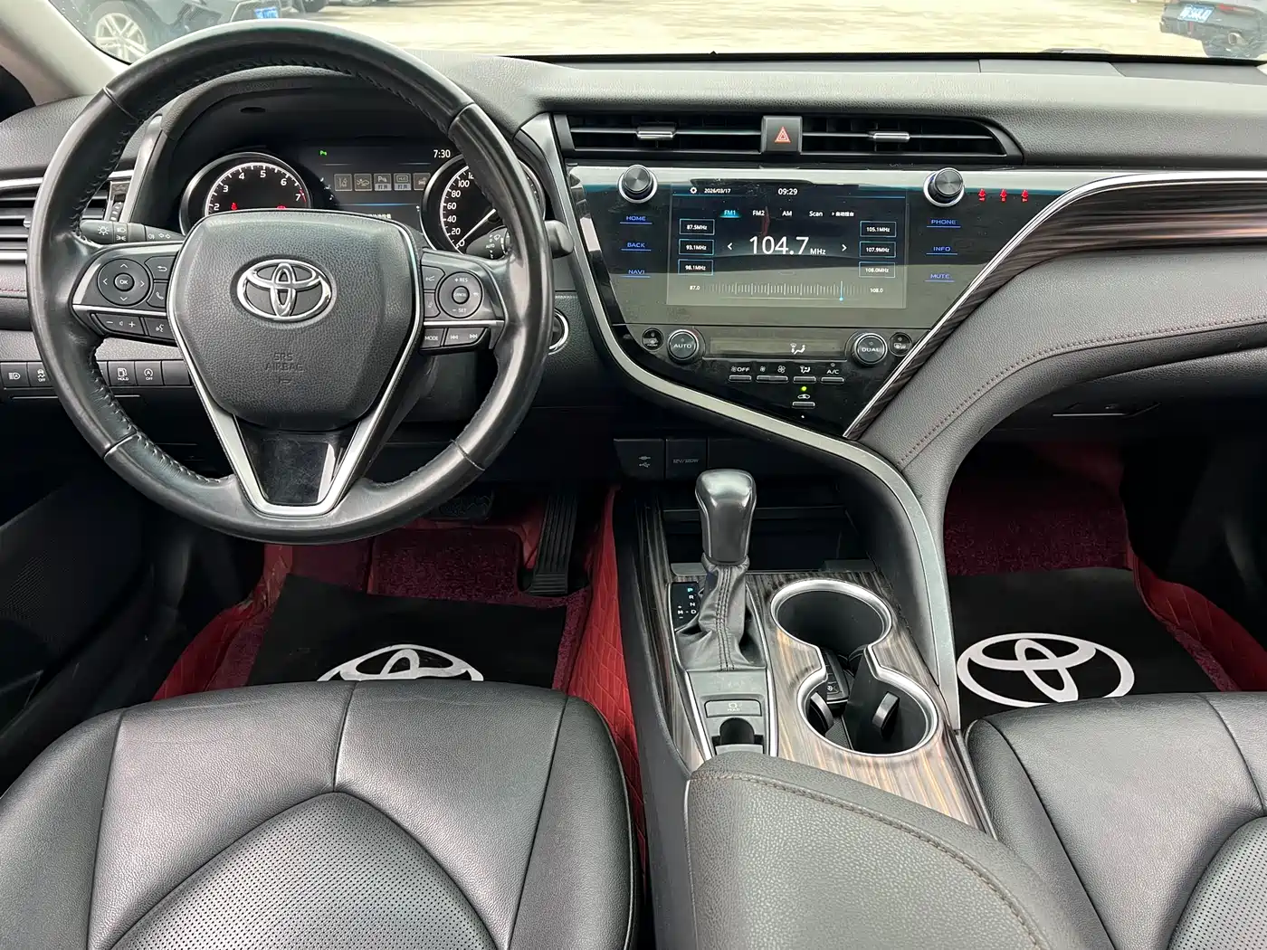 Toyota Camry 2019 Facelift 2.0G Luxury Edition фото 7