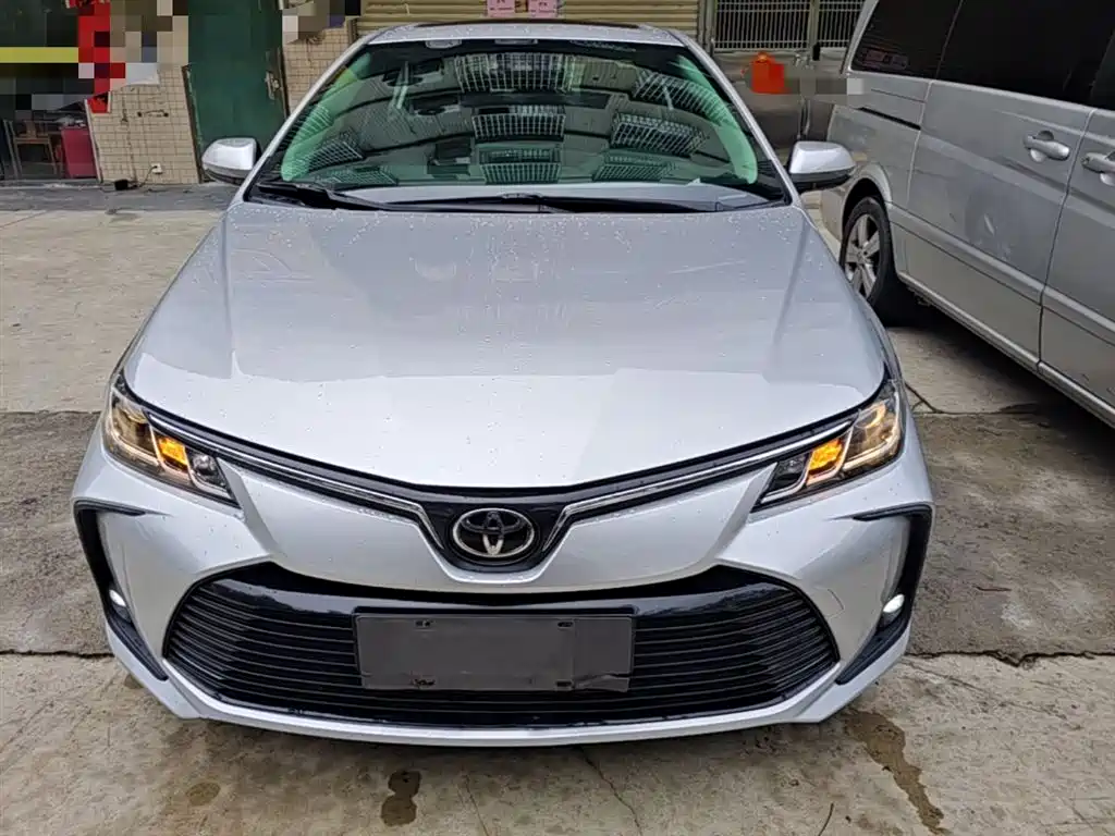 Toyota Corolla 2021 1.2T S-CVT Elite PLUS Edition фото 3