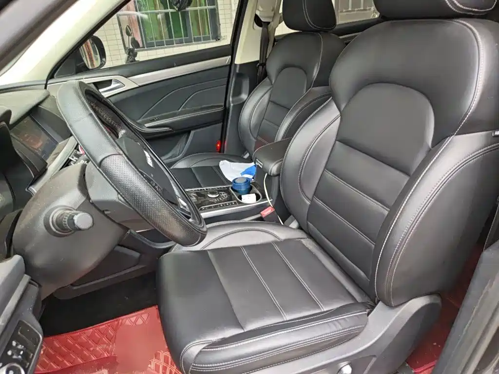 Photo 11 - Haval H7