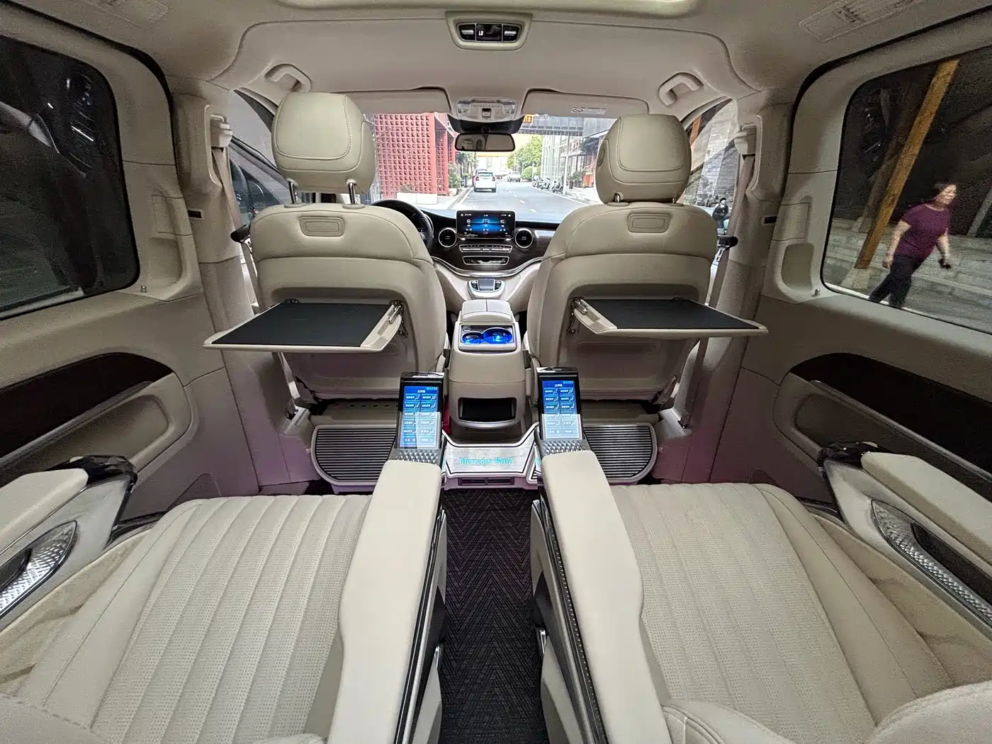 Mercedes-Benz V-Class 2022 V 260 Pilot Edition фото 14