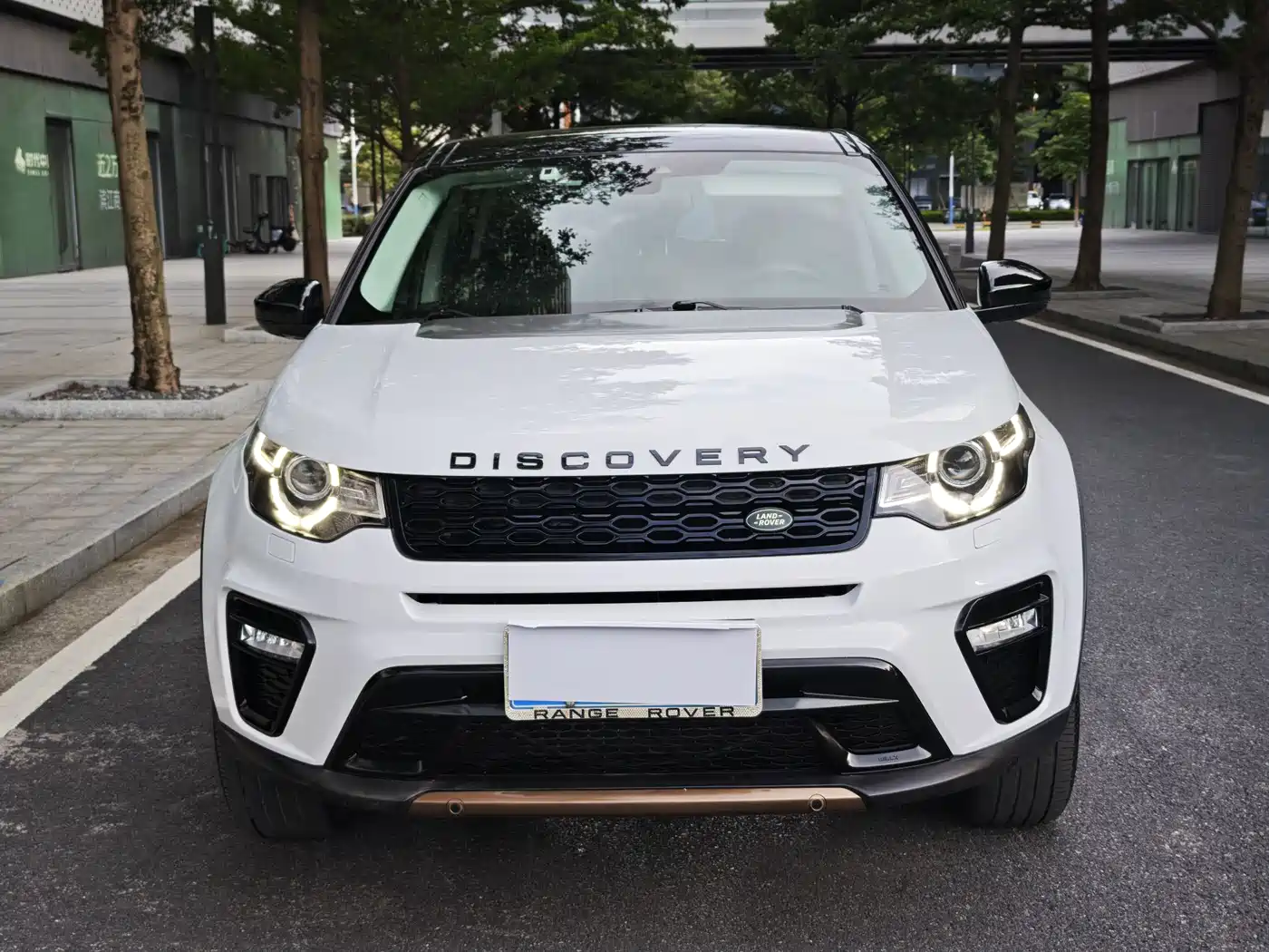 Land Rover Discovery Sport 2018 240PS PURE Edition фото 2
