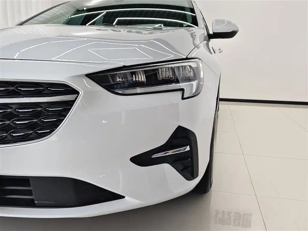 BUICK REGAL