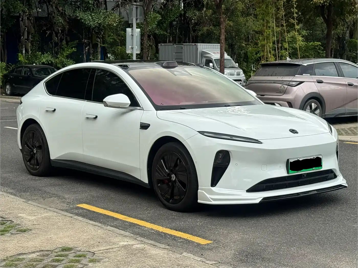 NIO NIO ET5