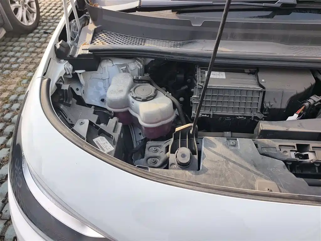 Volkswagen ID.3 2023 Pure Smart Edition фото 21