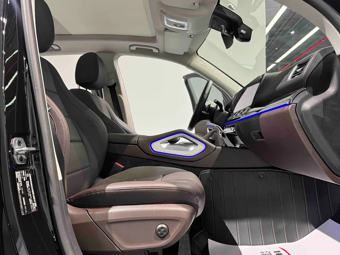 Mercedes-Benz GLE 2023 GLE 350 4MATIC Fashion фото 13