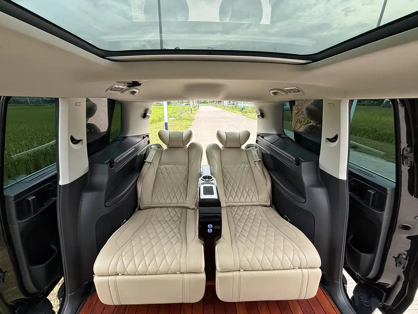 Volkswagen Sharan 2018 2016 280TSI Enjoyment 7-Seater
