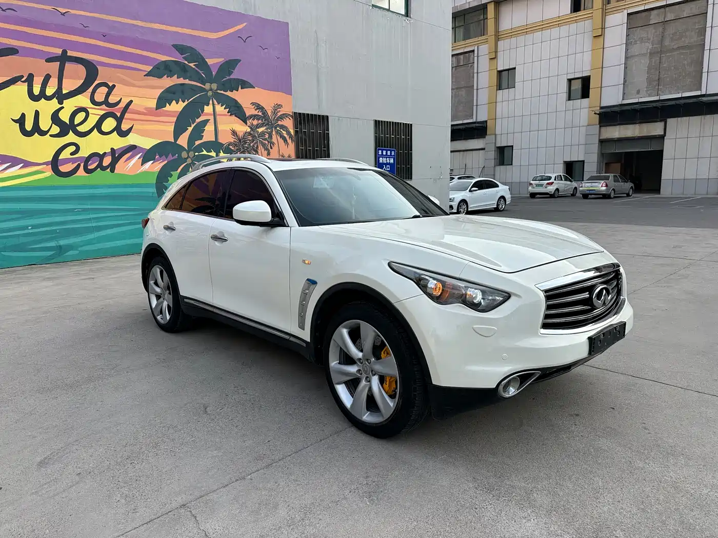 Infiniti FX 2013 FX37 Standard Edition фото 3