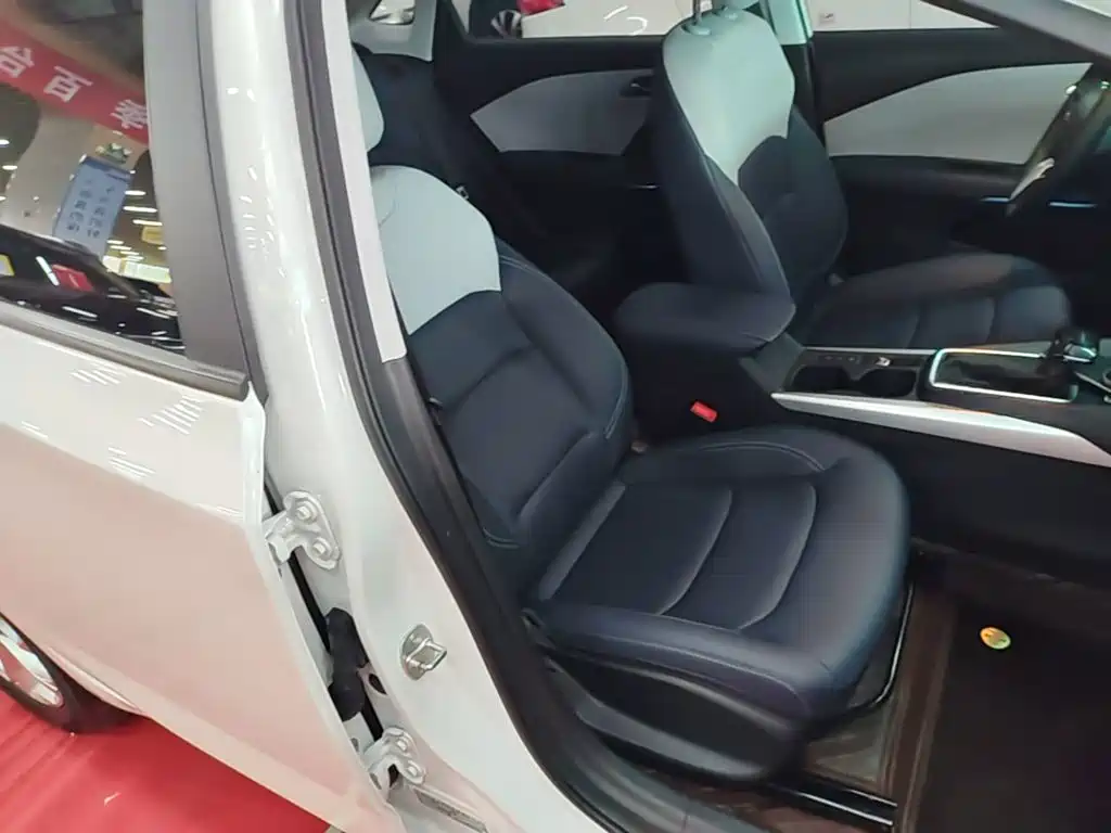 Chevrolet Monza 2024 2024 1.5L Dual-Clutch Delight Edition