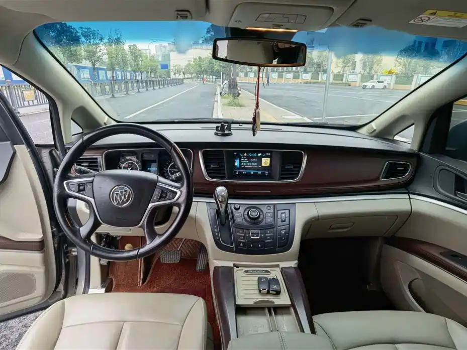 Buick GL8 2018 28T Luxury Model China VI фото 23