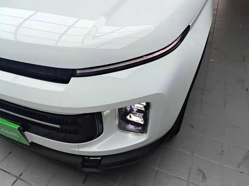 Geely ICON 2025 2026 Chocolate 1.5TD Pure Edition