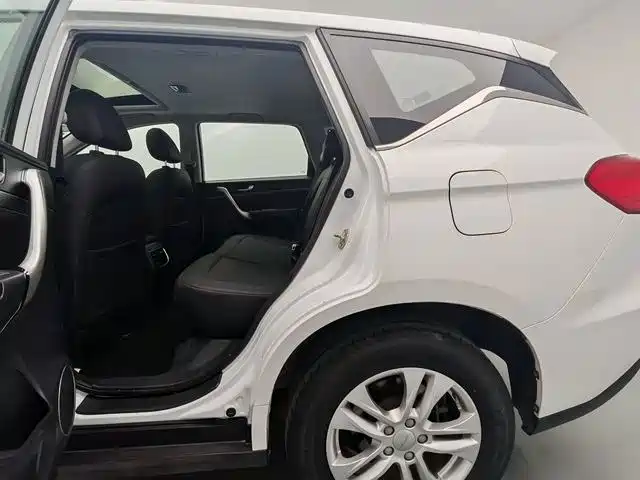 Фото 8 - Haval M6