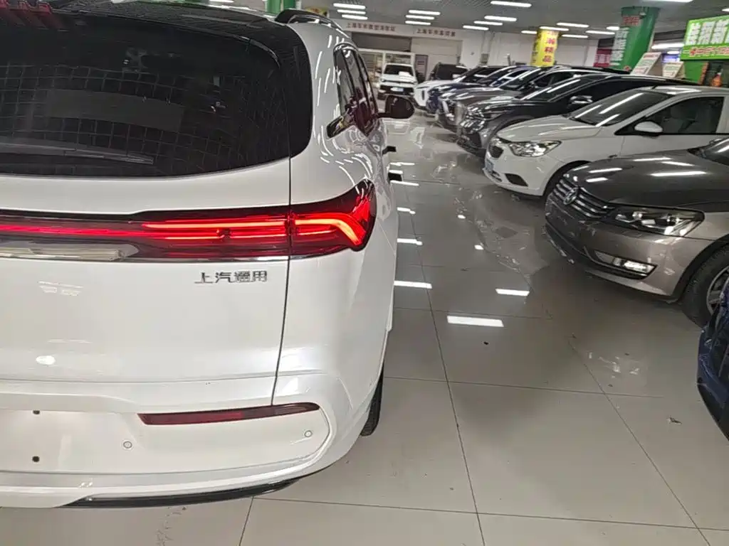 Buick E5 2023 2023 Premium Standard Range Edition