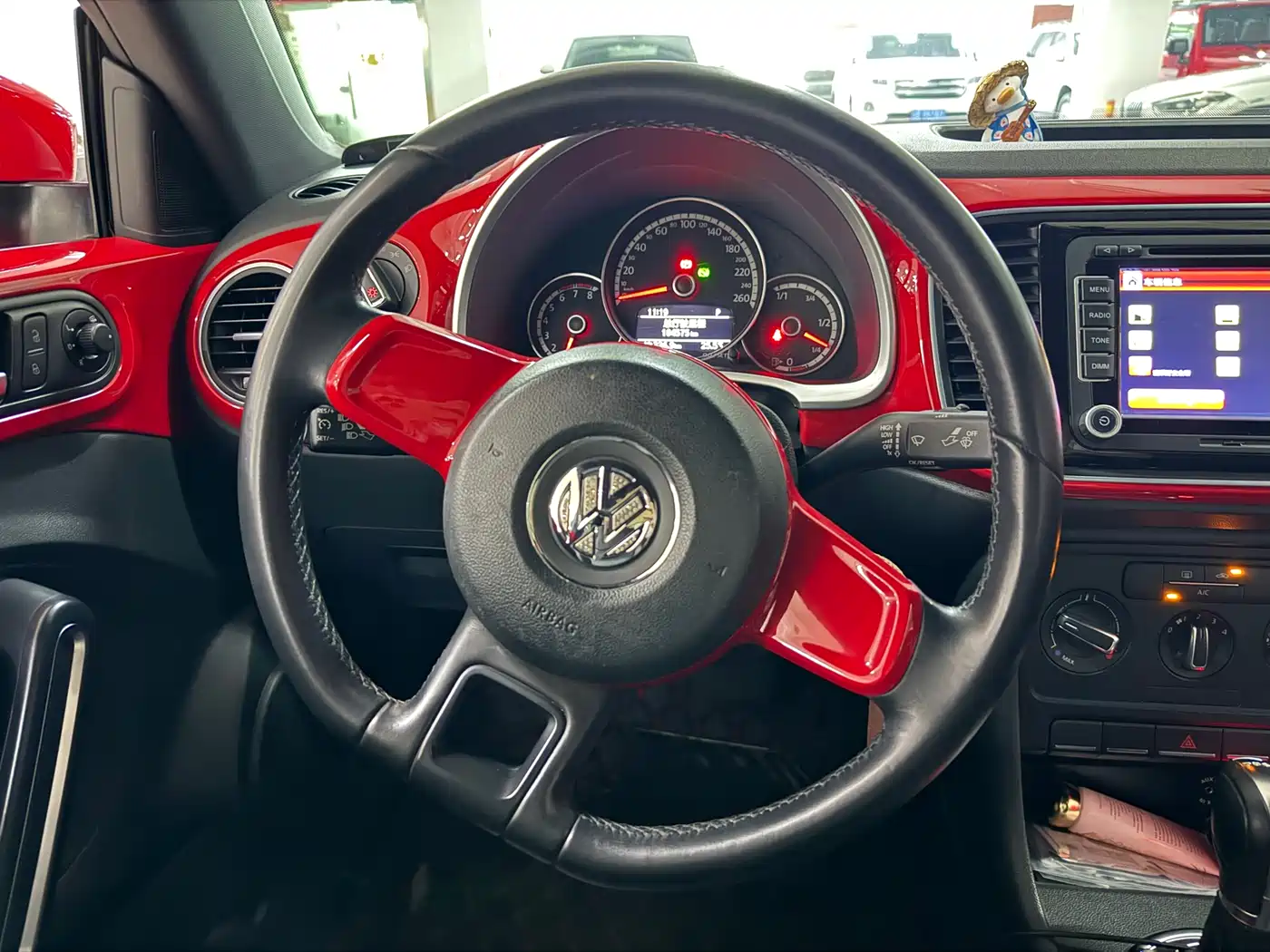 Volkswagen Beetle 2014 1.2TSI Fashion Edition фото 13