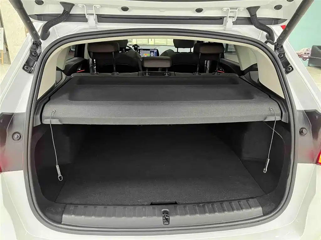 BMW X1 2023 sDrive20Li X Design Package фото 16