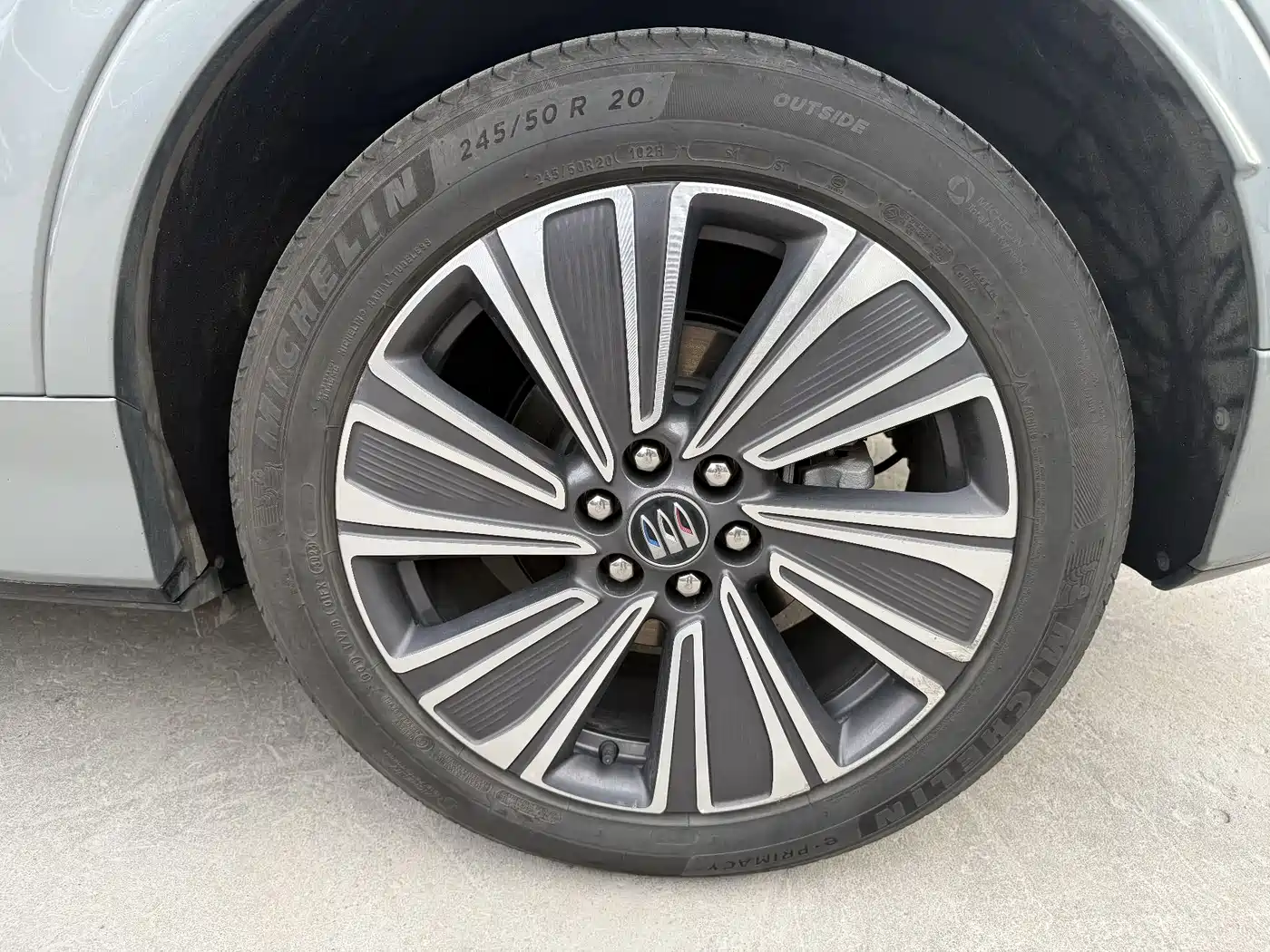 Buick E5 2023 Premium Standard Range Edition фото 7