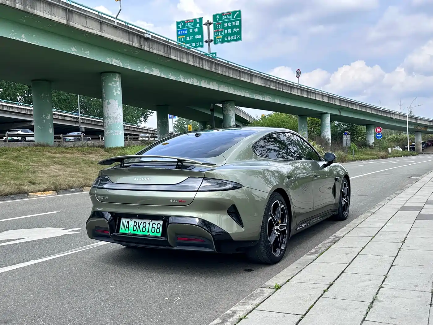 XIAOMI CAR XIAOMI SU7