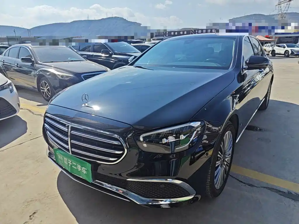 Photo 1 - Mercedes-Benz E-Class