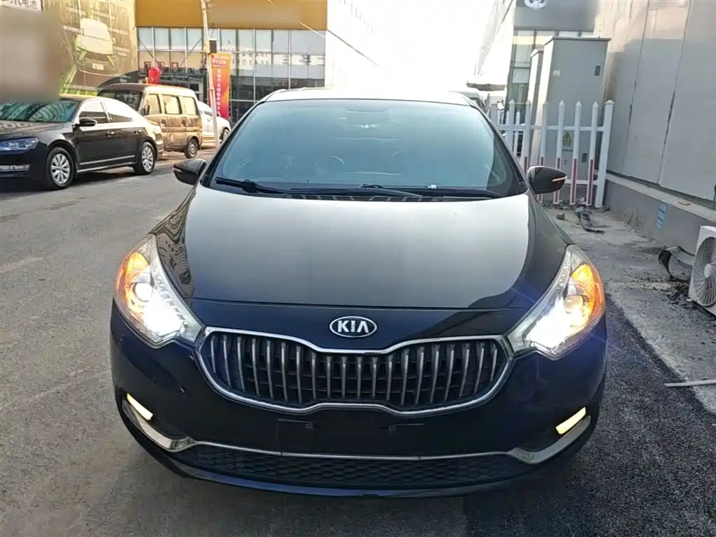 Kia K3 2015 1.6L Automatic GLS фото 3