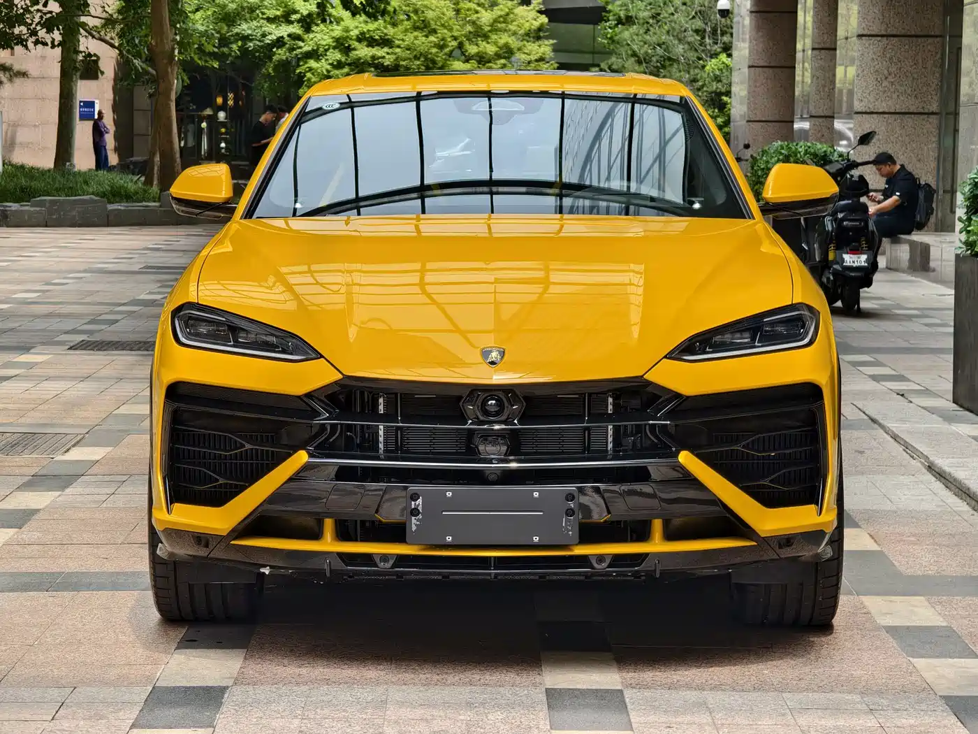 Lamborghini Urus SE 2026 2025 4.0T Standard Edition
