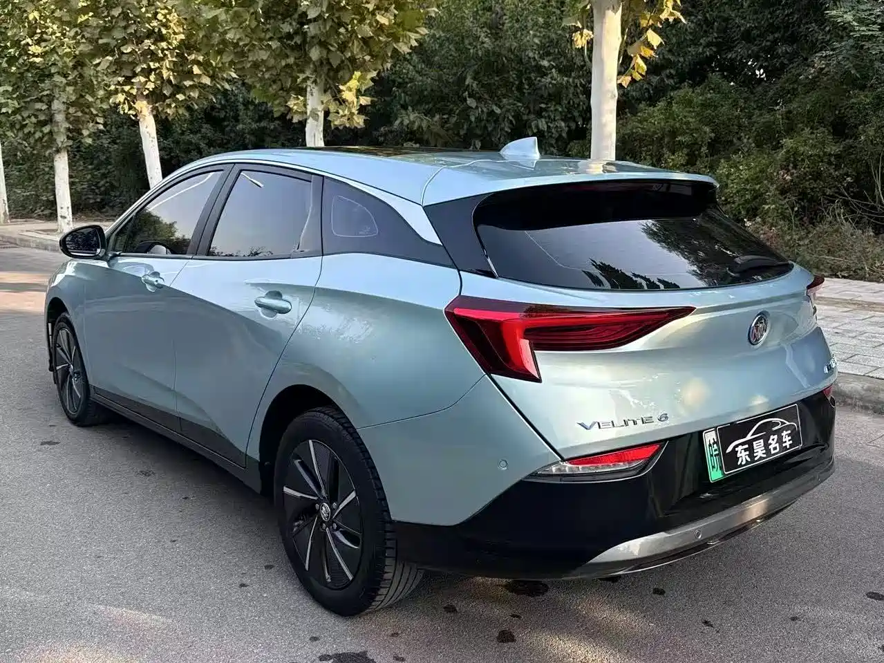 صورة 2 - Buick Velite 6