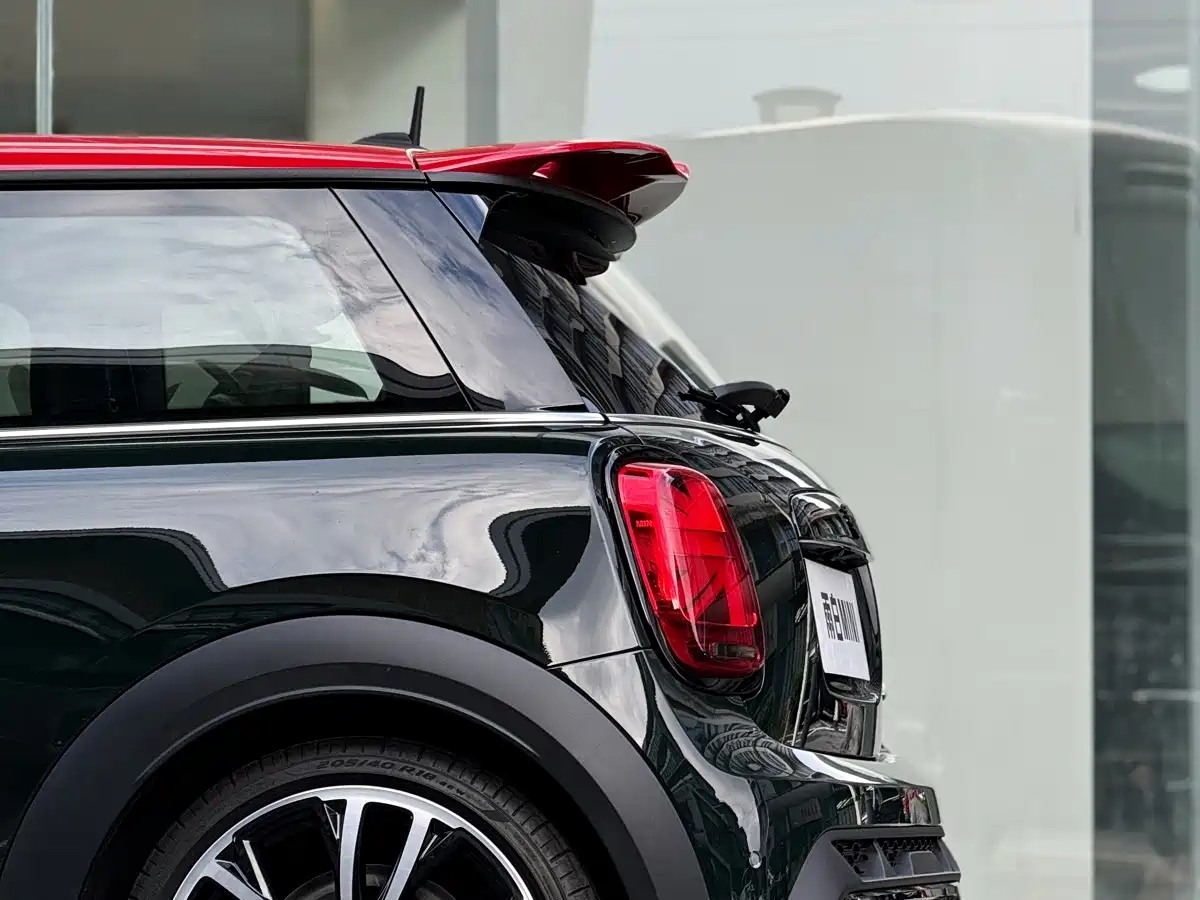 Photo 12 - MINI JCW