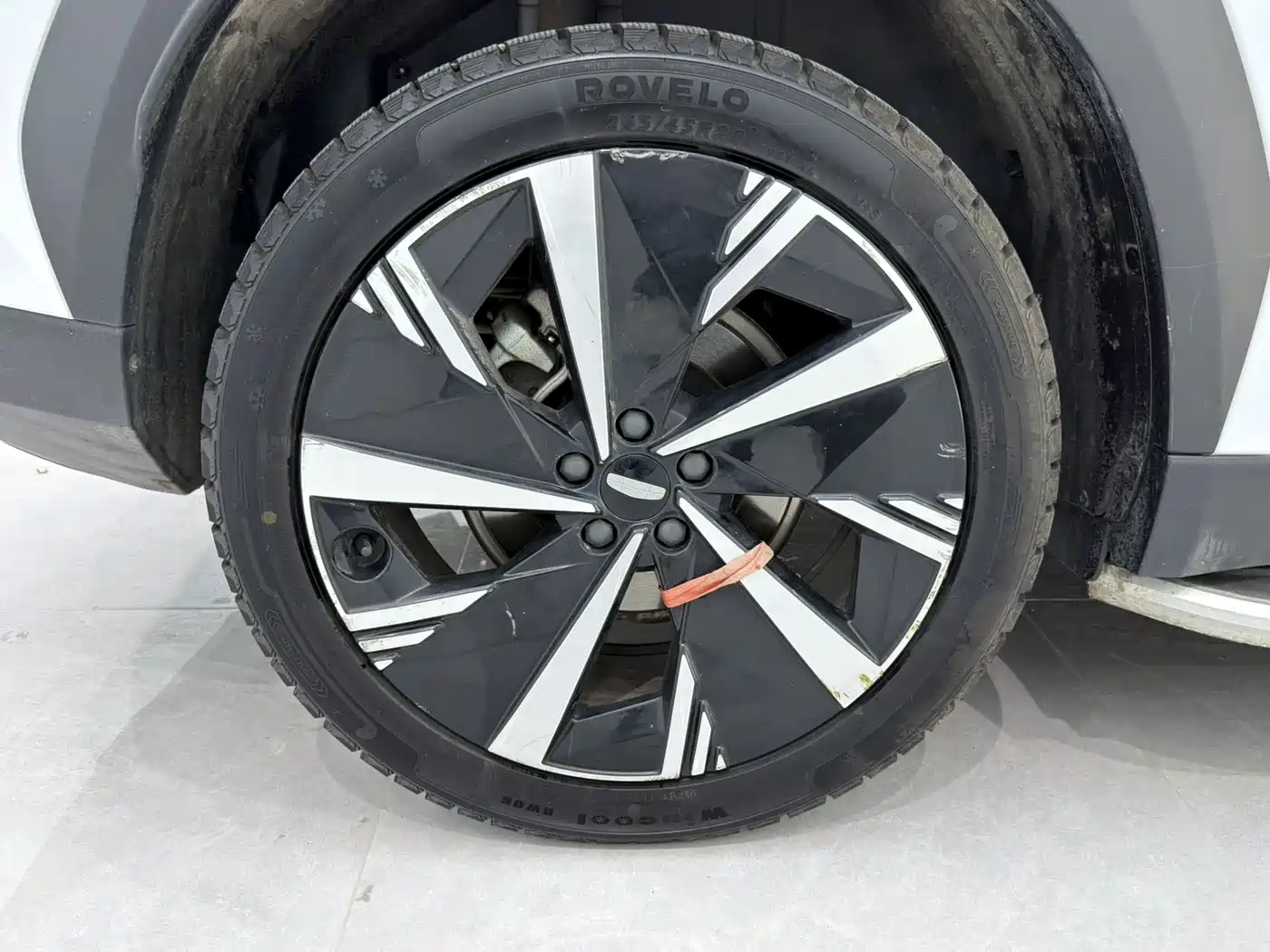 GEELY AUTOMOBILE BOYUE L