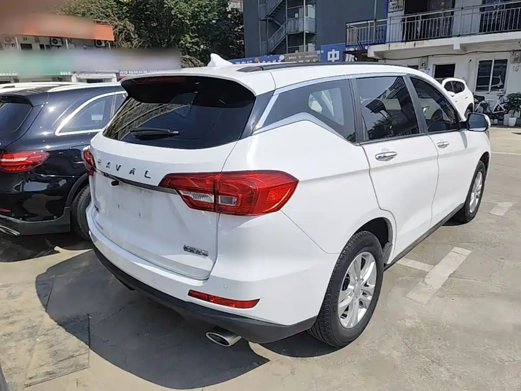 Фото 7 - Haval M6