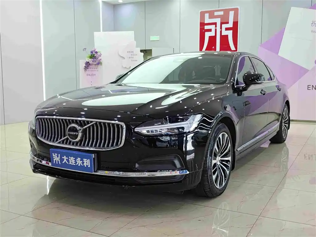 Volvo S90 2024 — пригон из Китая