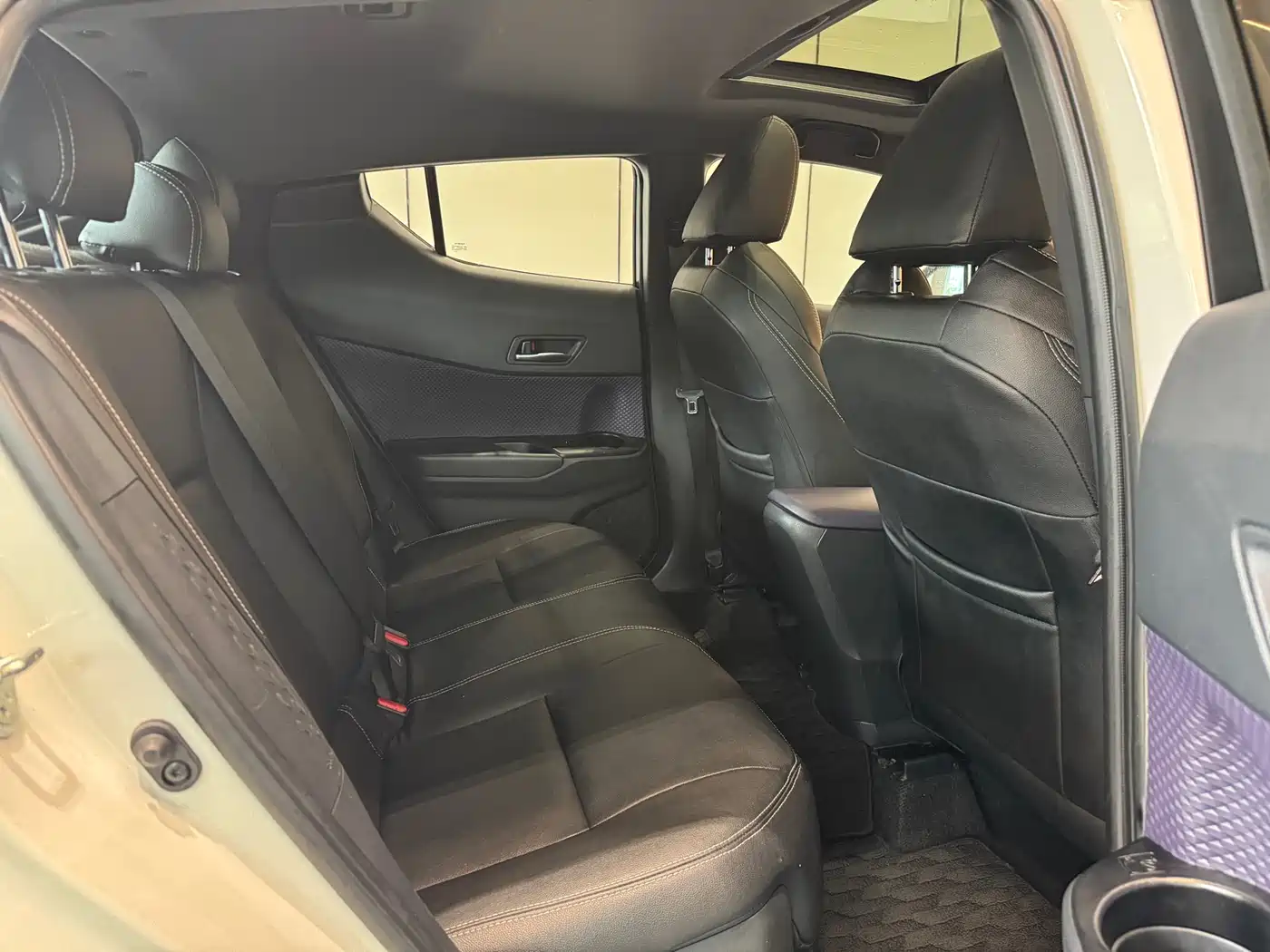 Toyota IZOA 2020 2.0L Yi Xiang Edition фото 9