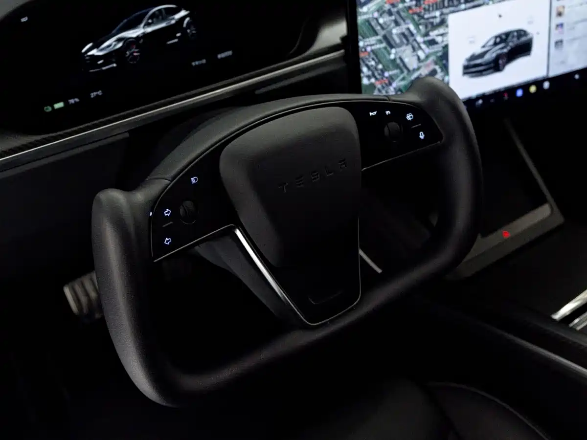 Tesla Model S 2023 2023 Tri-motor AWD Plaid