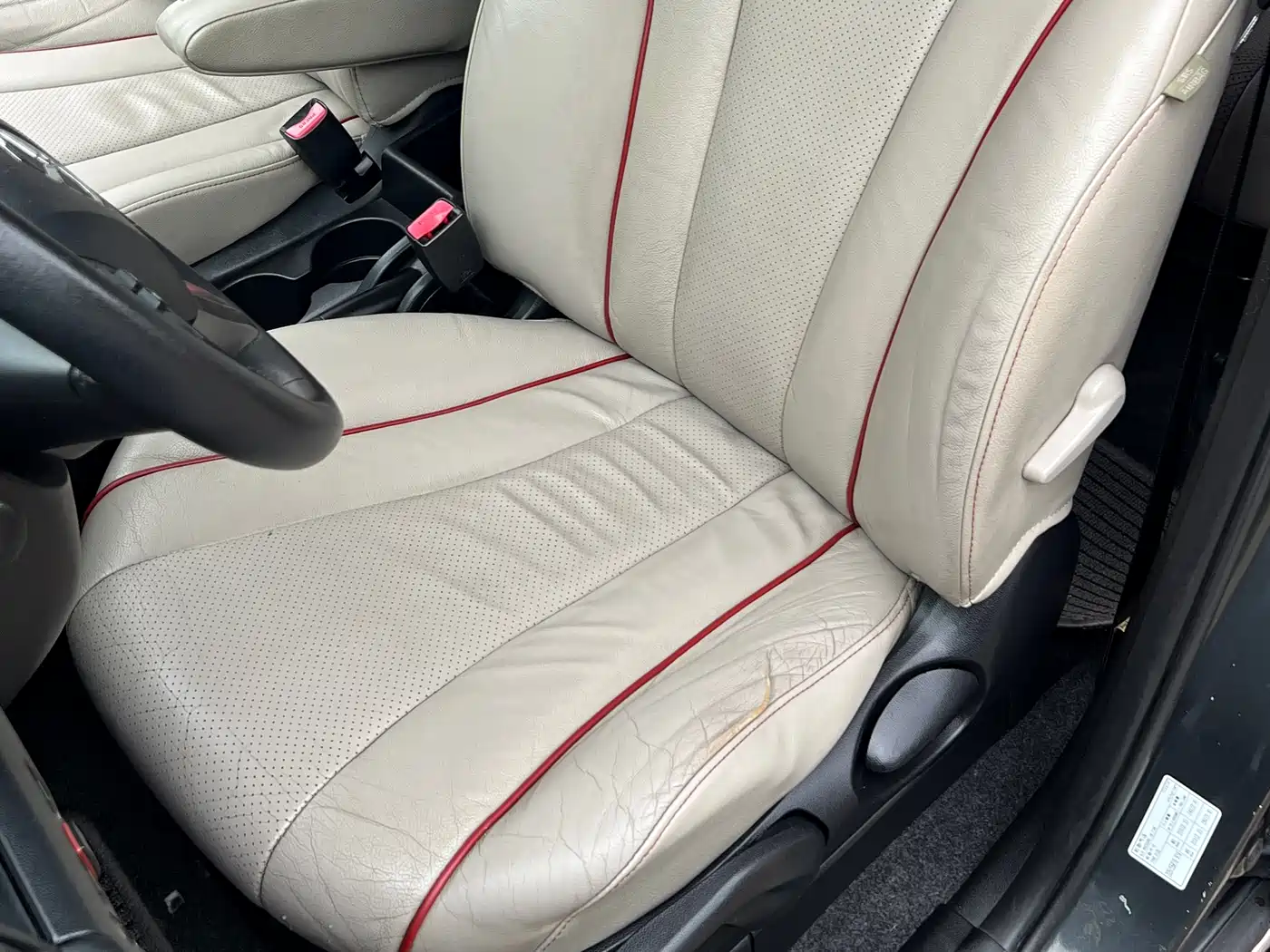 Mazda Mazda5 2011 2011 2.0L Automatic Luxury