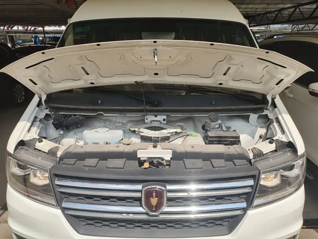Jinbei New Hiace S 2024 2023 1.5L Fortune Van 2/5-seater Non-AC Version SWC15M