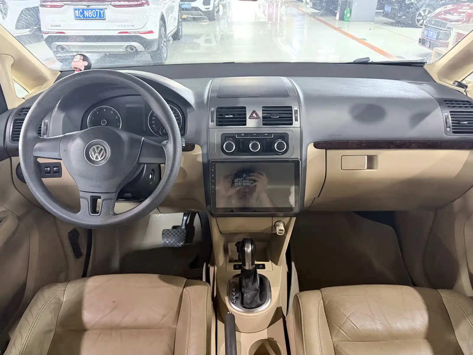 Photo 6 - Volkswagen Touran