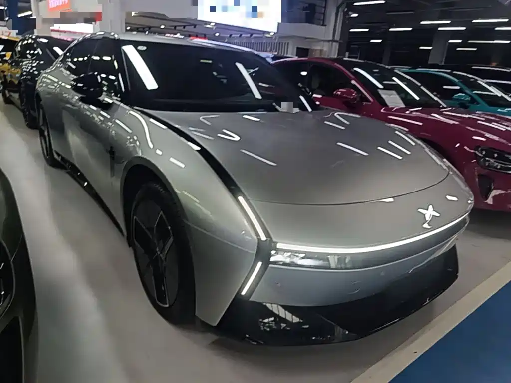 Фото 4 - XPeng P7