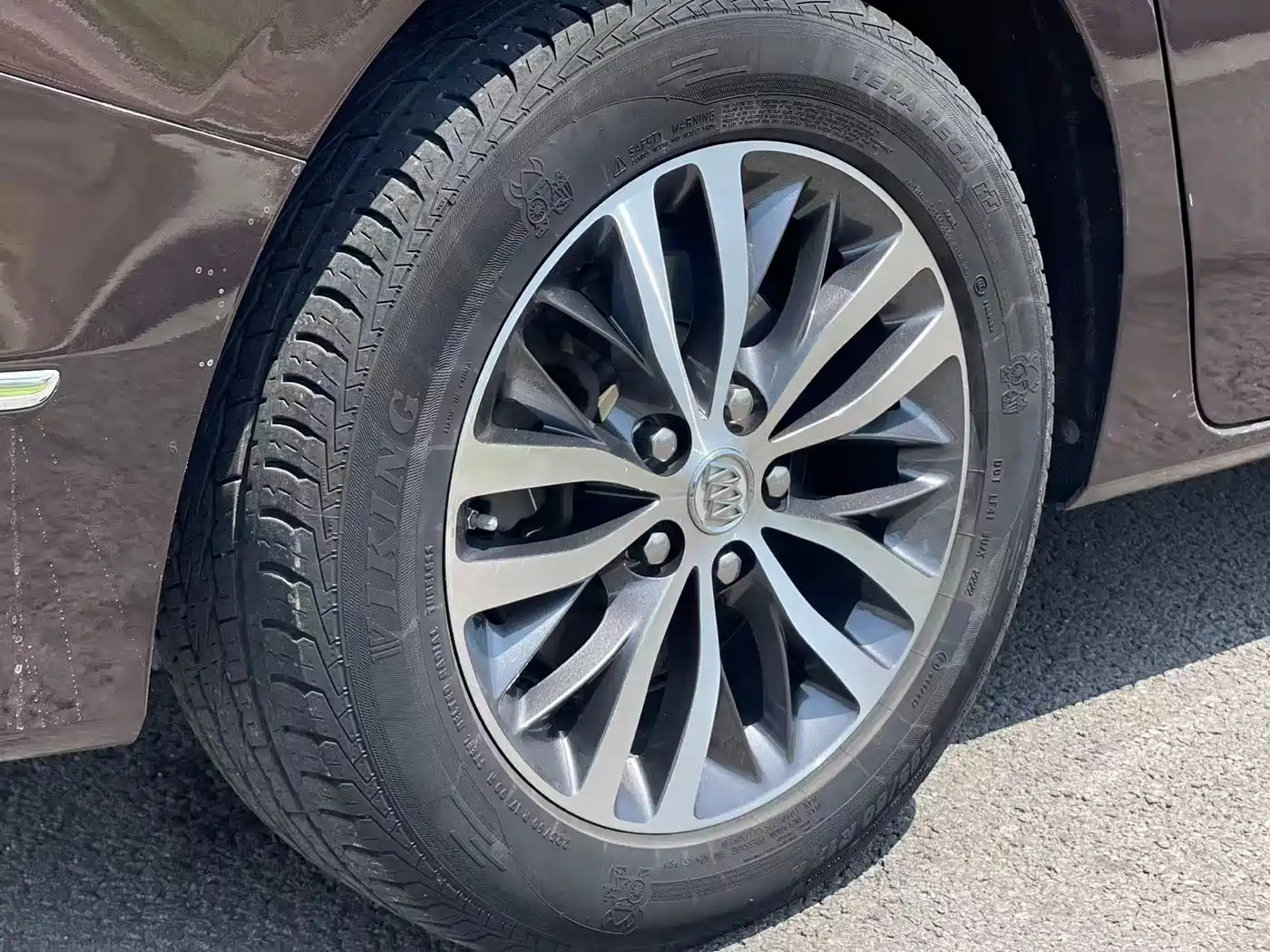 Buick GL8 2018 ES 28T Luxury Type China VI фото 6