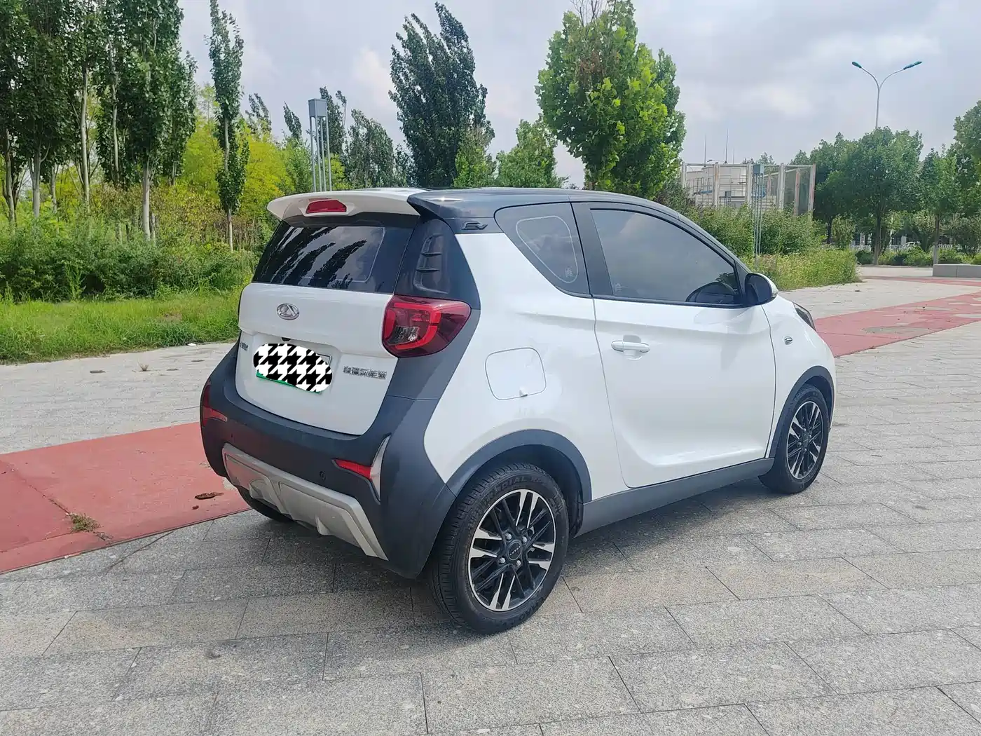 QQ New Energy Little Ant 2023 2022 Facelift Sweet Edition Full Sugar LFP 30.7kWh 30kW 301km