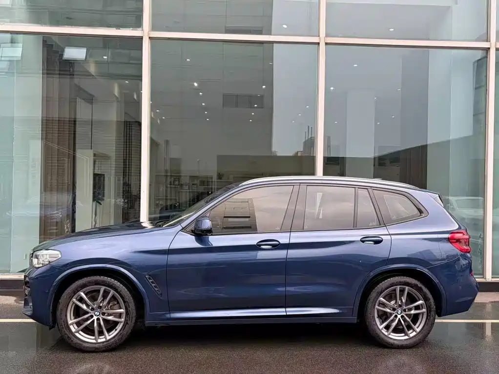 Photo 4 - BMW X3